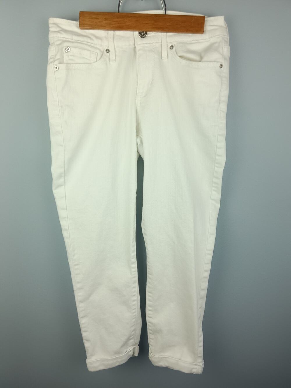 Denizen from Levi's White Modern Crop Ankle Jeans